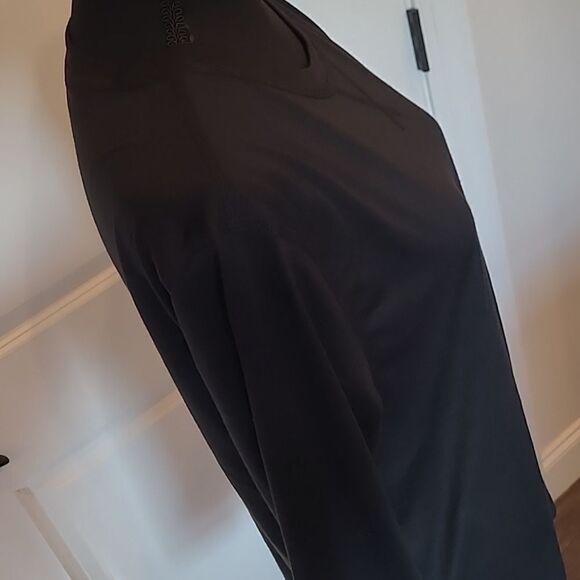 Rainforest sz M black long-sleeved t shirt - Picture 3 of 8